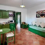 With Swimming-pool In Sos Alinos Apartmanhotel 3*