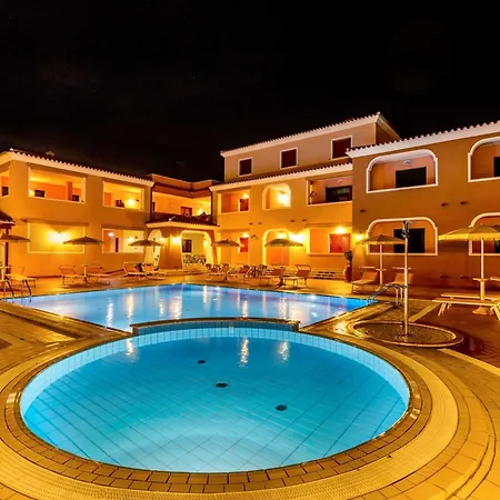 With Swimming-pool In Sos Alinos